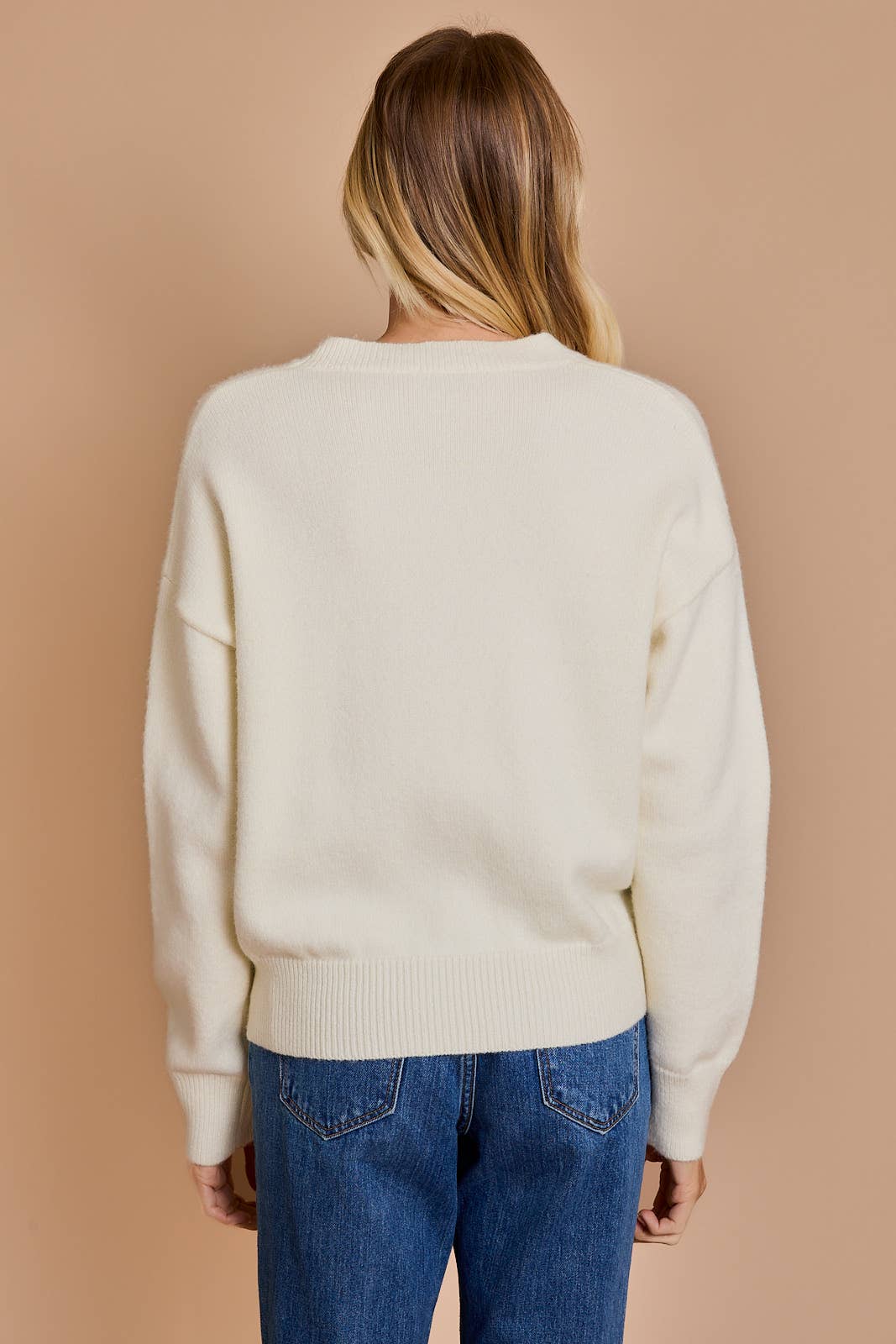 Round Neck Merry Pullover Sweater