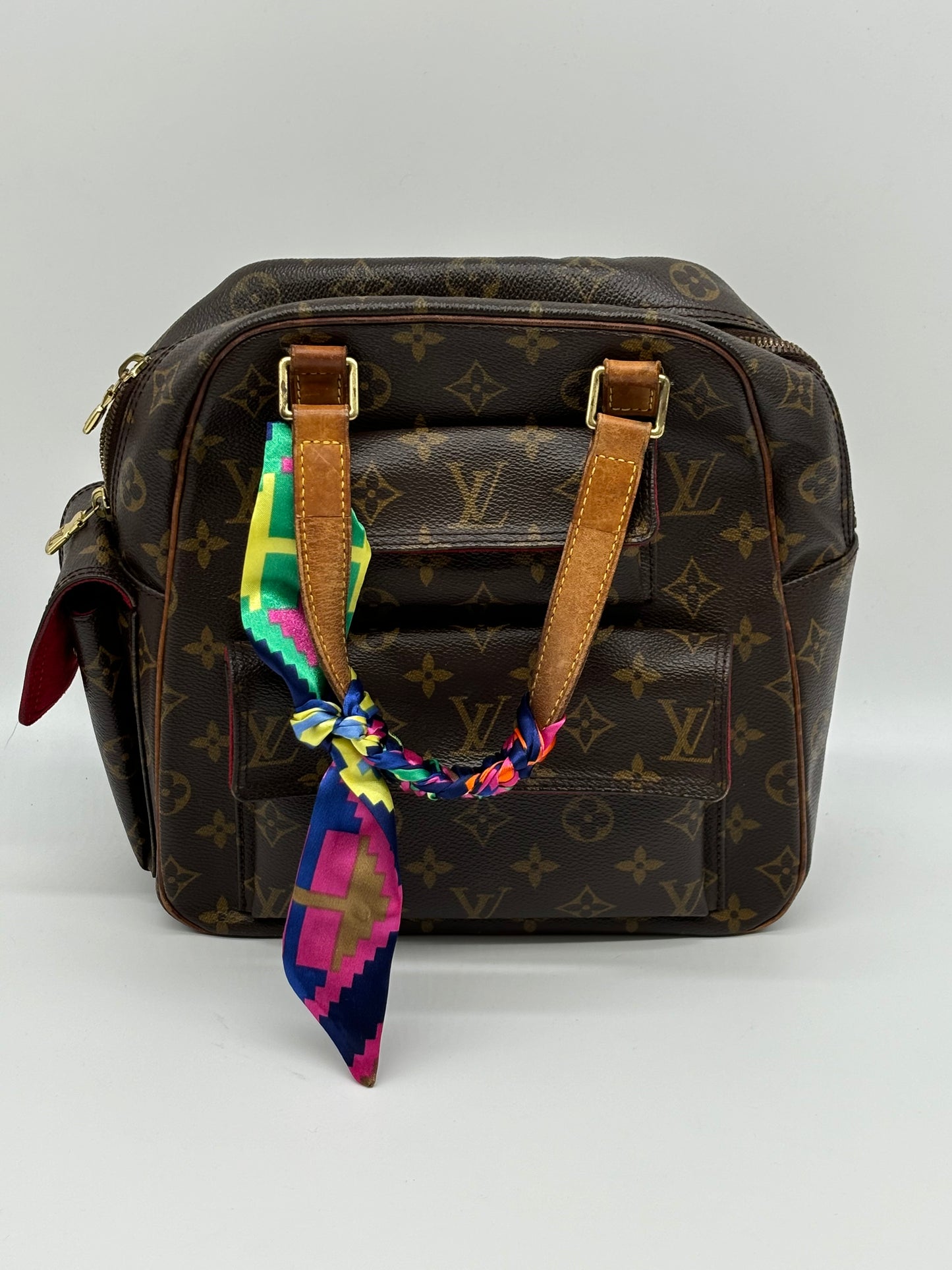 Louis Vuitton Monogram Canvas Excentri Cite